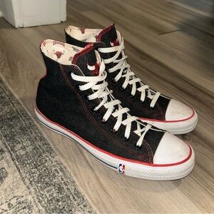 chicago bulls Black and Red High-Top converse Sneakers